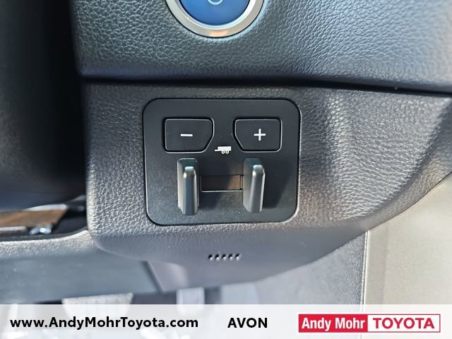 Used 2024 Toyota Tundra Limited image 24