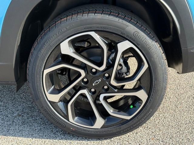 New 2026 Chevrolet Trax RS w/ Driver Confidence Package FWD image 4