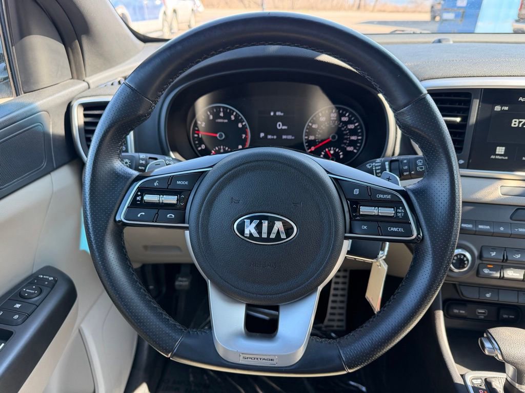 Used 2022 Kia Sportage Nightfall Edition image 3