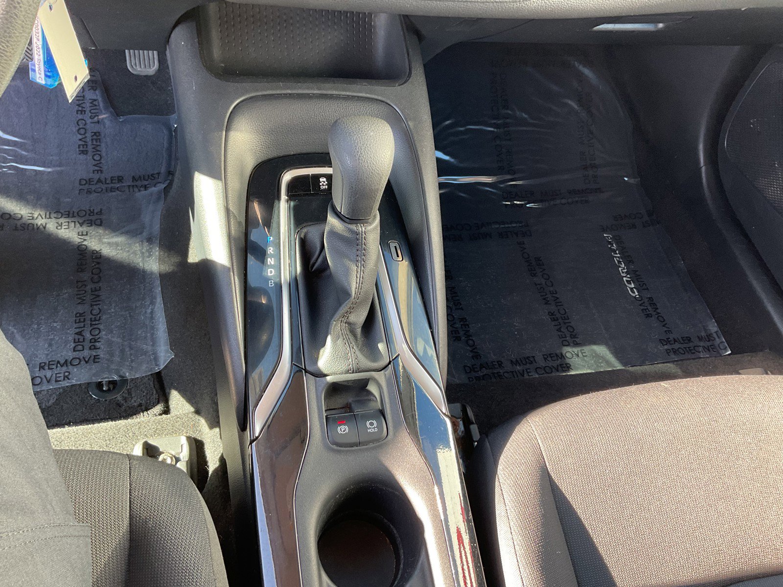Used 2022 Toyota Corolla LE w/ Carpet Mat Package (TMS) FWD image 27