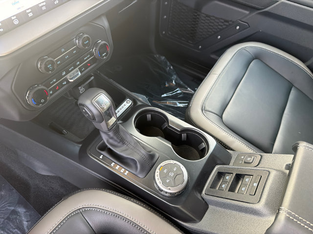 New 2026 Ford Bronco Outer Banks AWD/4WD image 33