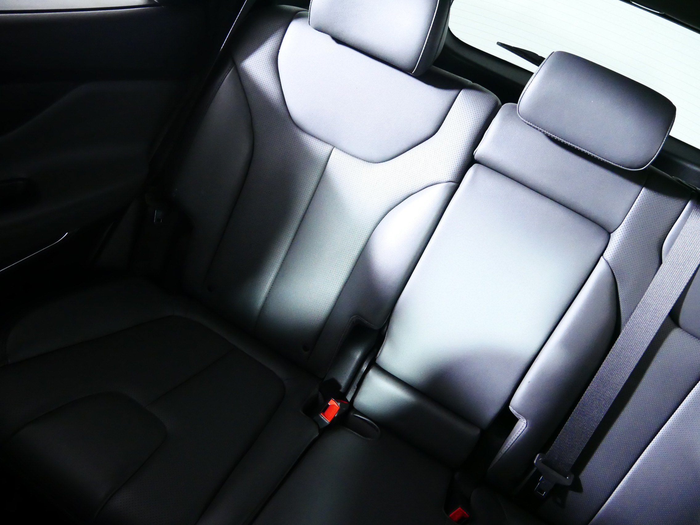 Used 2023 Hyundai Santa Fe SEL w/ Premium Package AWD/4WD image 12