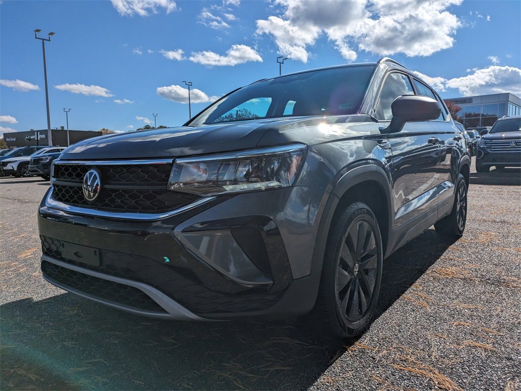 Used 2024 Volkswagen Taos S image 8