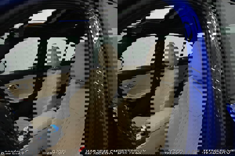 Used 2024 BMW 330i Sedan w/ M Sport Package RWD image 12