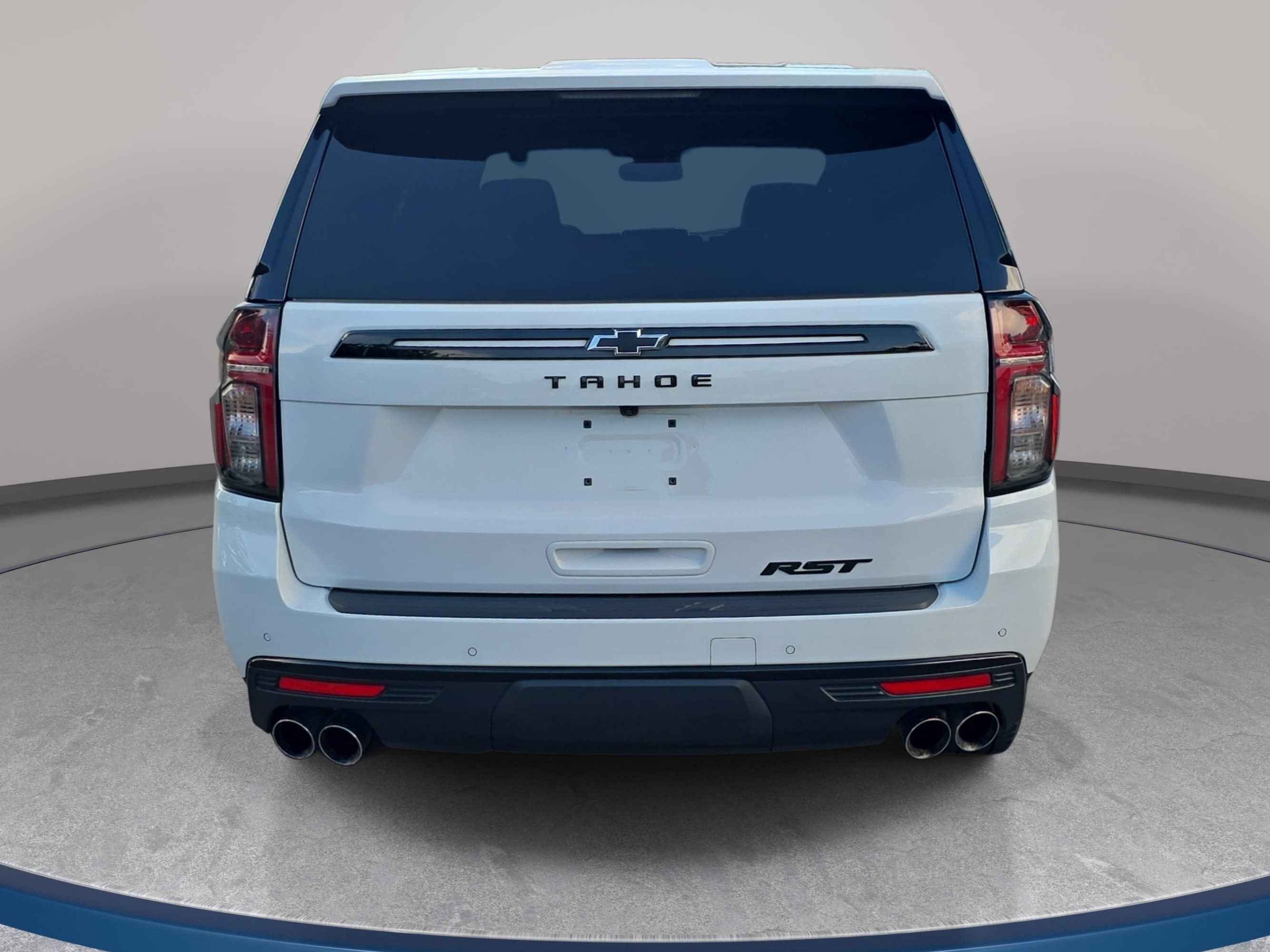Used 2024 Chevrolet Tahoe RST w/ RST Performance Edition AWD/4WD image 6