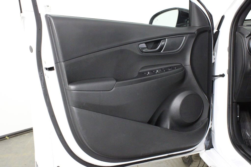Used 2022 Hyundai Kona N Line image 16