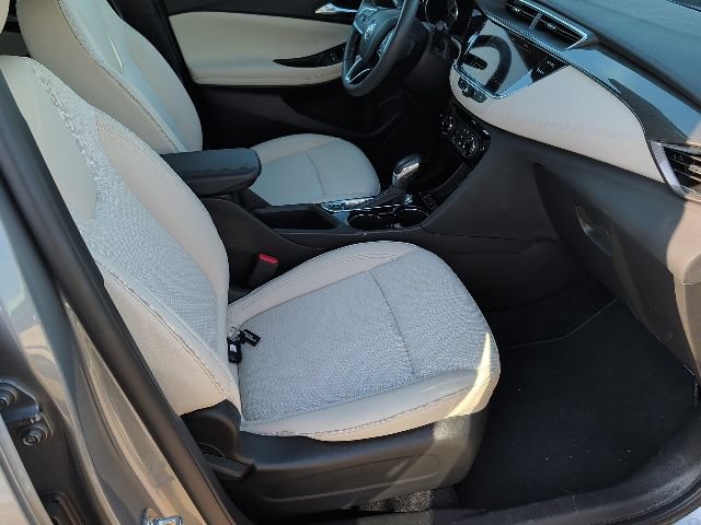 Used 2023 Buick Encore GX Preferred w/ Cold Weather Comfort Package FWD image 9