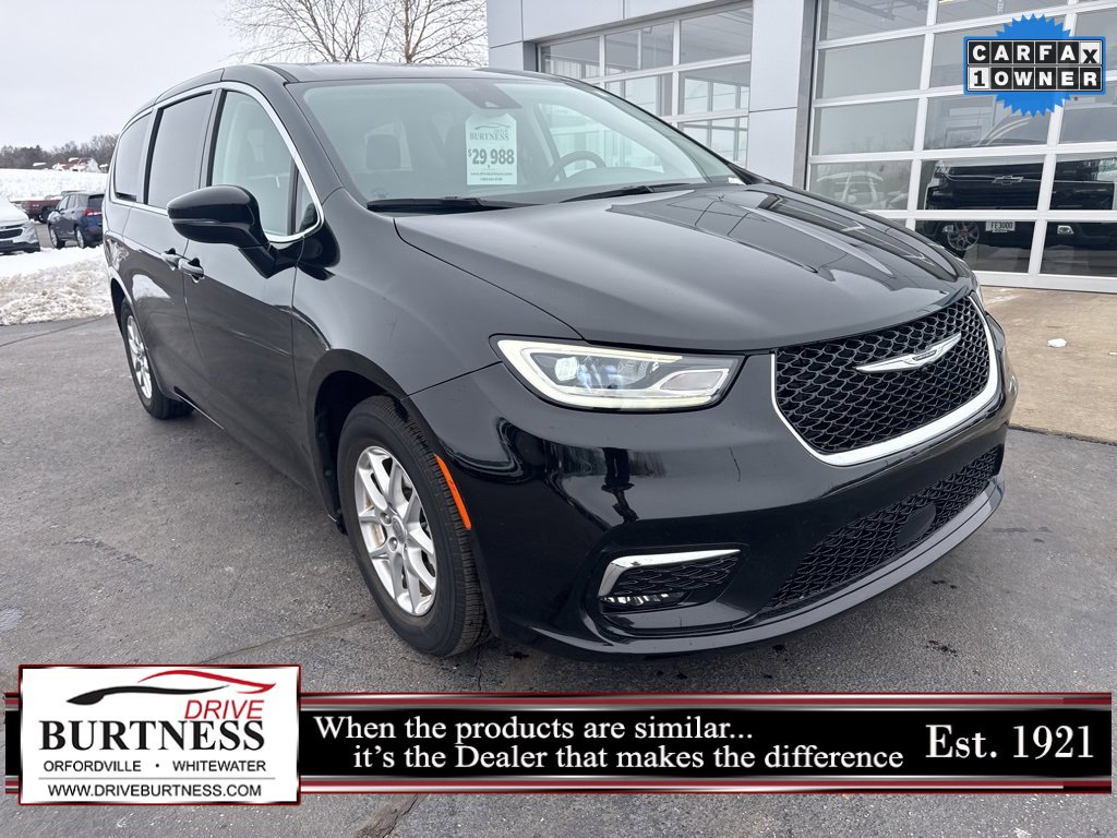 Used 2024 Chrysler Pacifica Touring-L