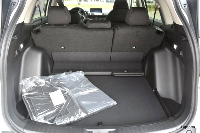 Used 2025 Honda Pilot EX-L image 13