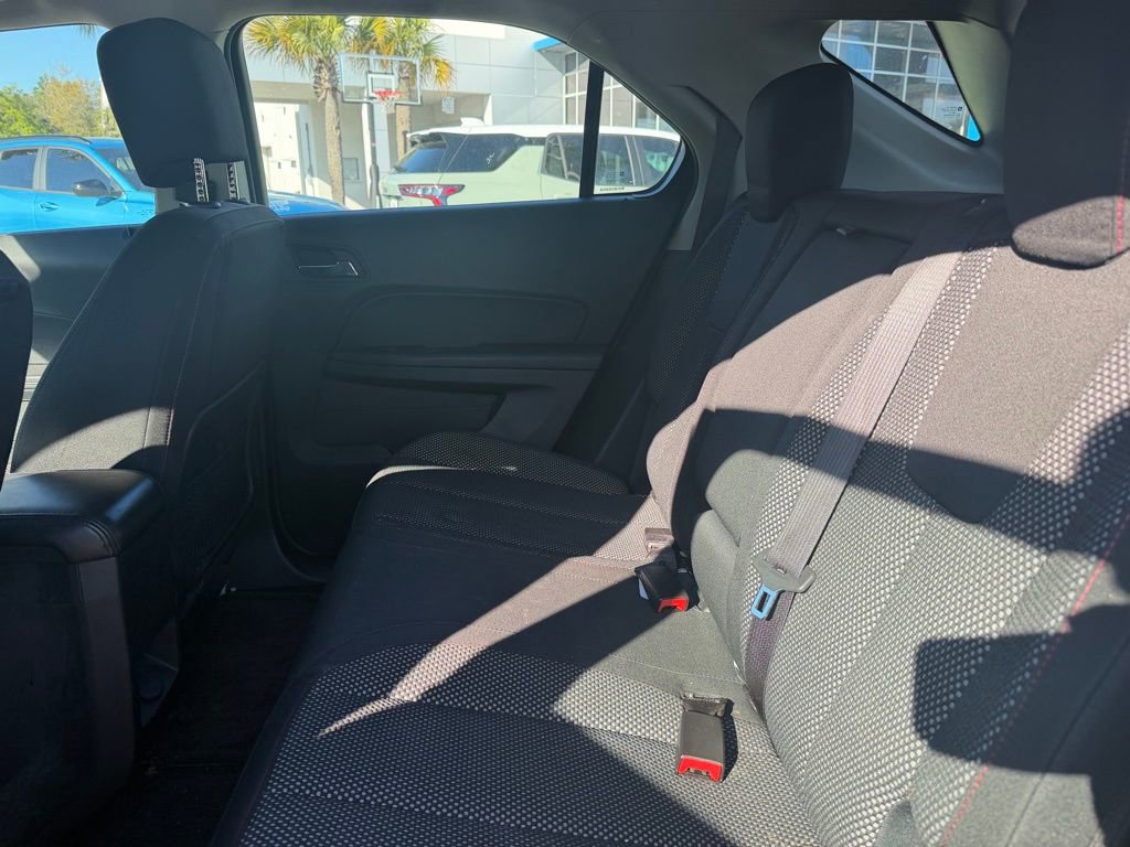 Used 2017 Chevrolet Equinox LS image 9