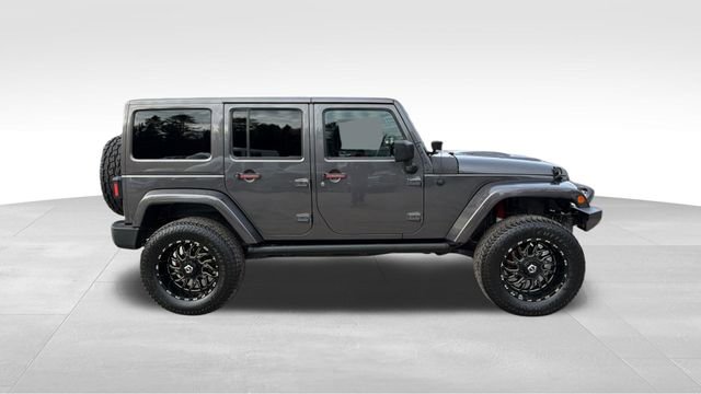 Used 2018 Jeep Wrangler Unlimited Altitude image 3