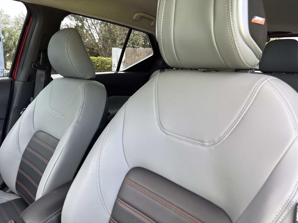 Used 2024 Nissan Kicks SR w/ SR Premium Package FWD image 24