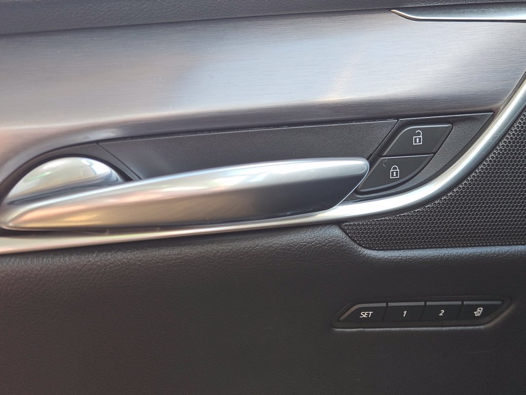 Used 2019 Cadillac XT5 Luxury AWD/4WD image 23