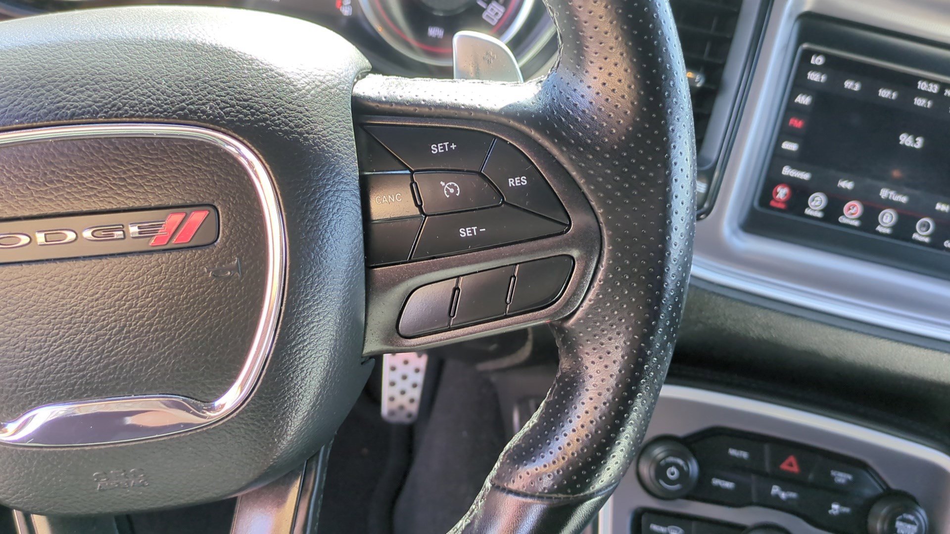 Used 2022 Dodge Challenger R/T image 18