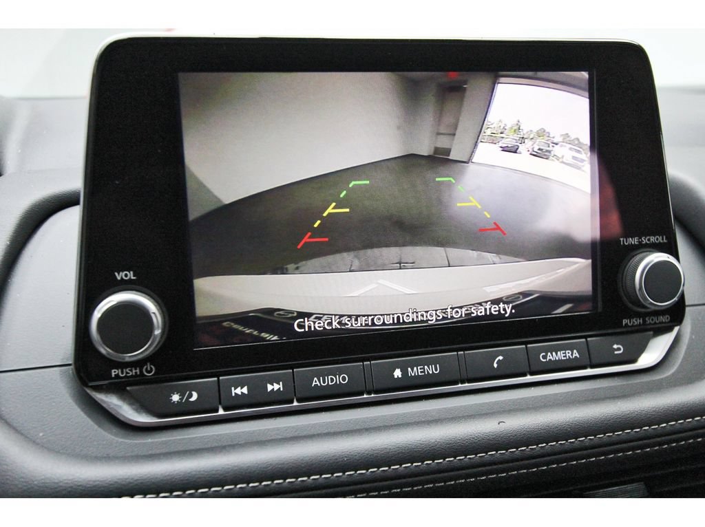 Used 2025 Nissan Rogue S FWD image 24