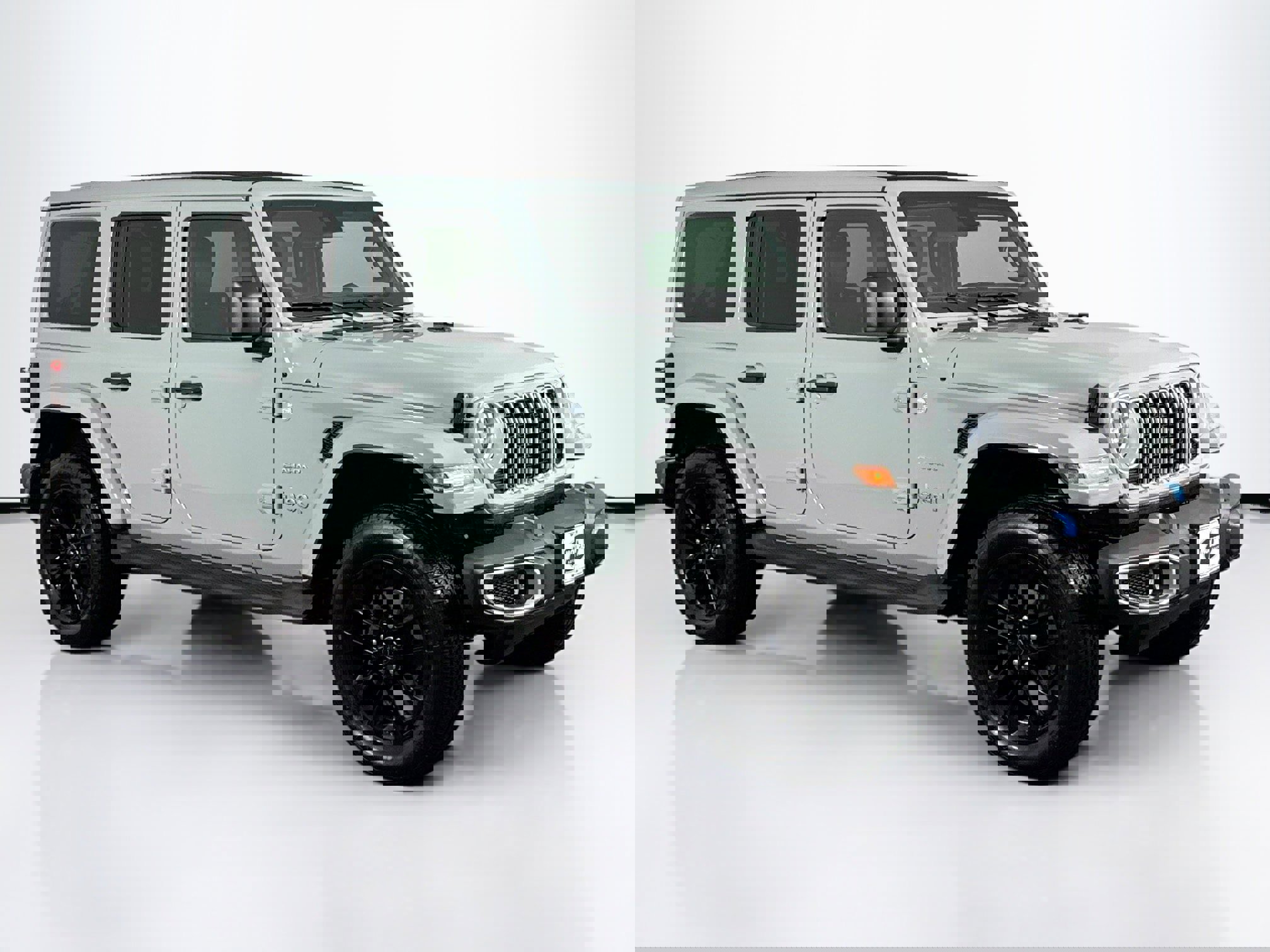 Used 2024 Jeep Wrangler Sahara image 2