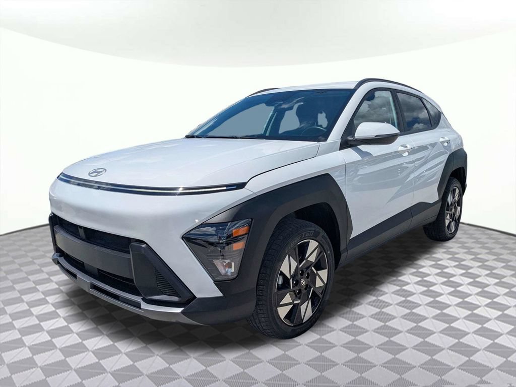 Used 2025 Hyundai Kona SEL AWD/4WD image 7