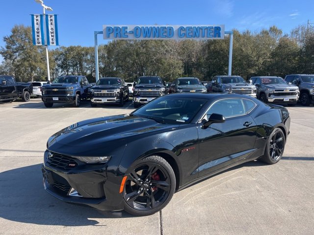Used 2023 Chevrolet Camaro LT w/ RS Package video 2