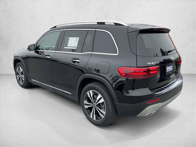 Certified 2025 Mercedes-Benz GLB 250 4MATIC image 8
