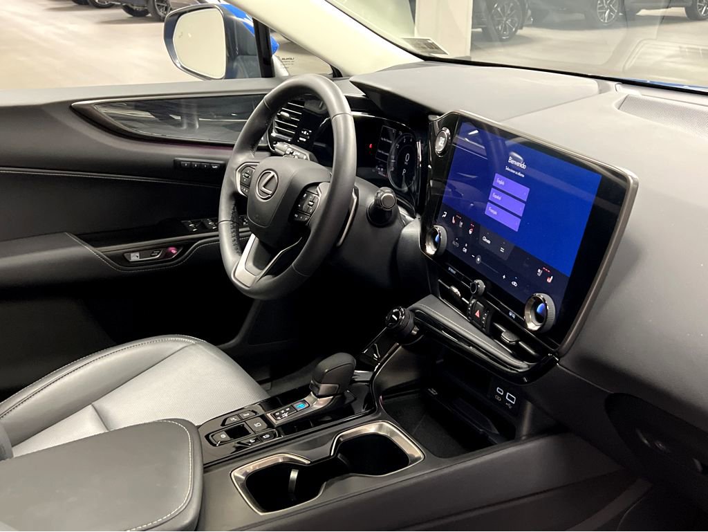 Used 2023 Lexus NX 350 AWD image 33