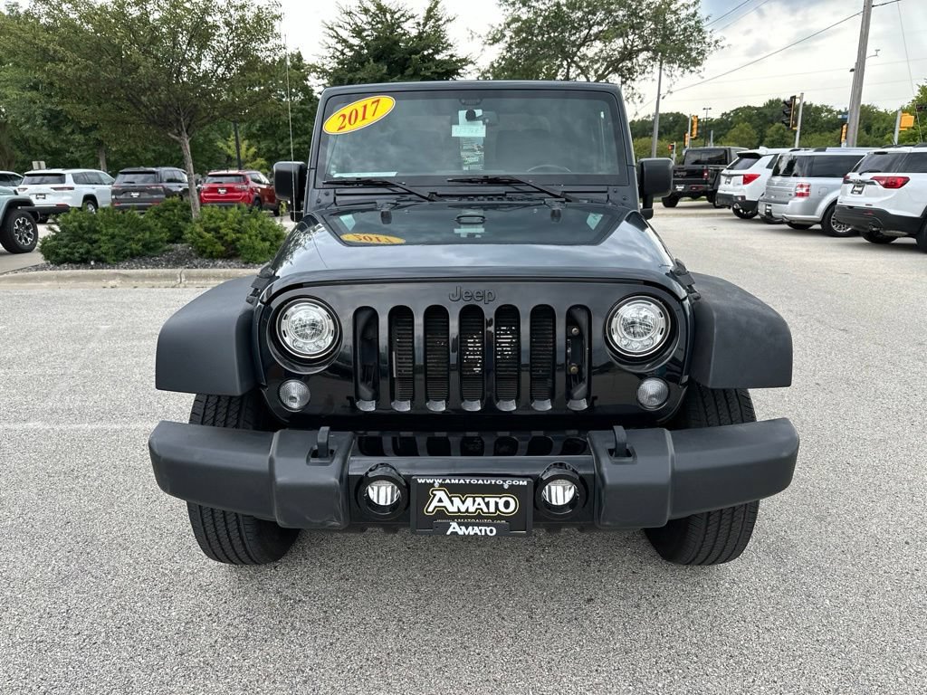 Used 2017 Jeep Wrangler Sport AWD/4WD image 3