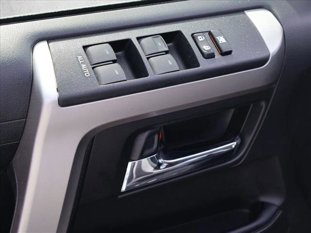 Used 2024 Toyota 4Runner SR5 image 11