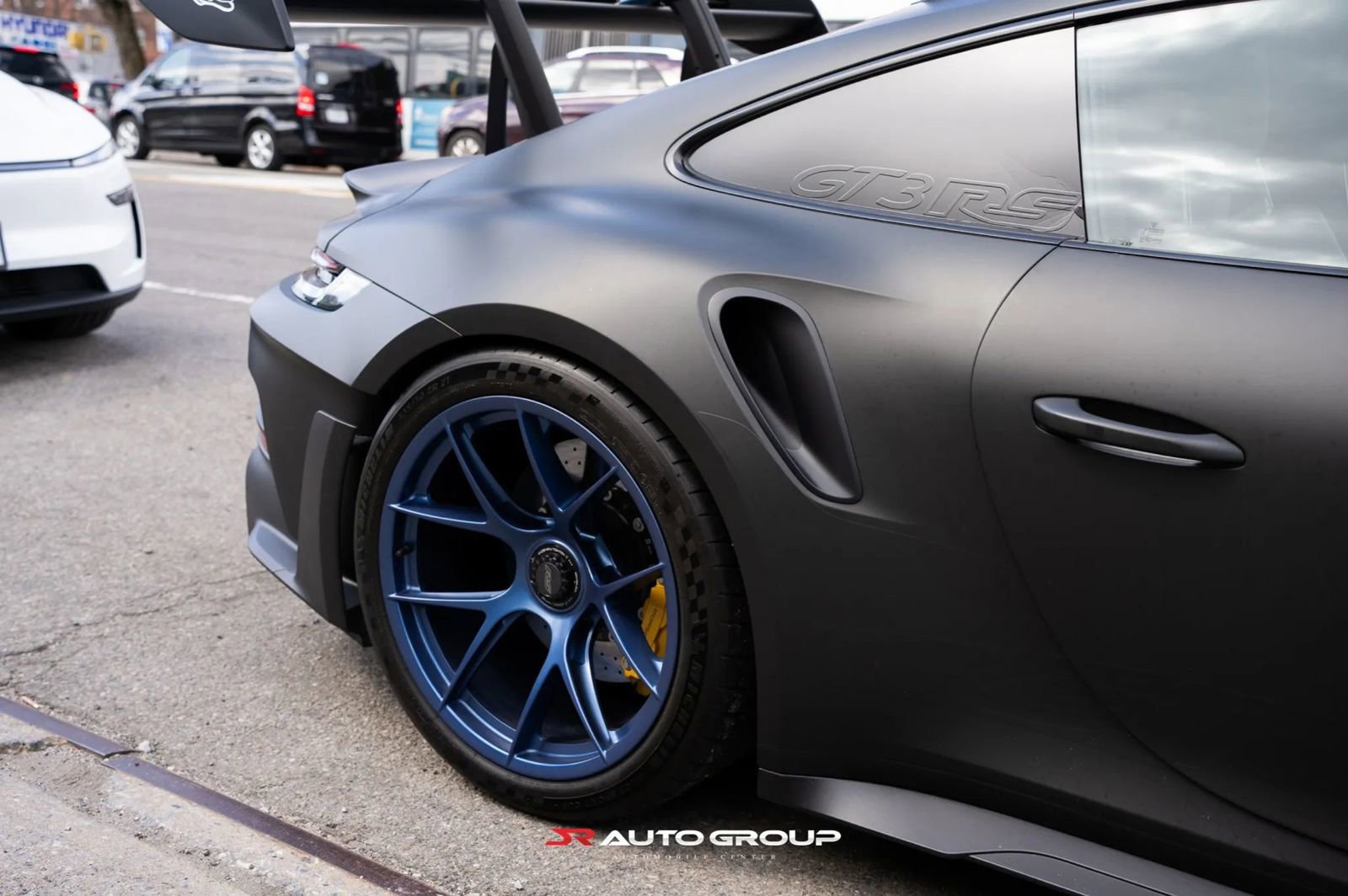 Used 2024 Porsche 911 GT3 RS RWD image 9