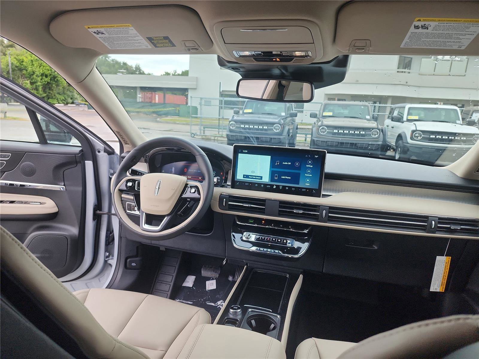 New 2026 Lincoln Corsair Premiere image 22