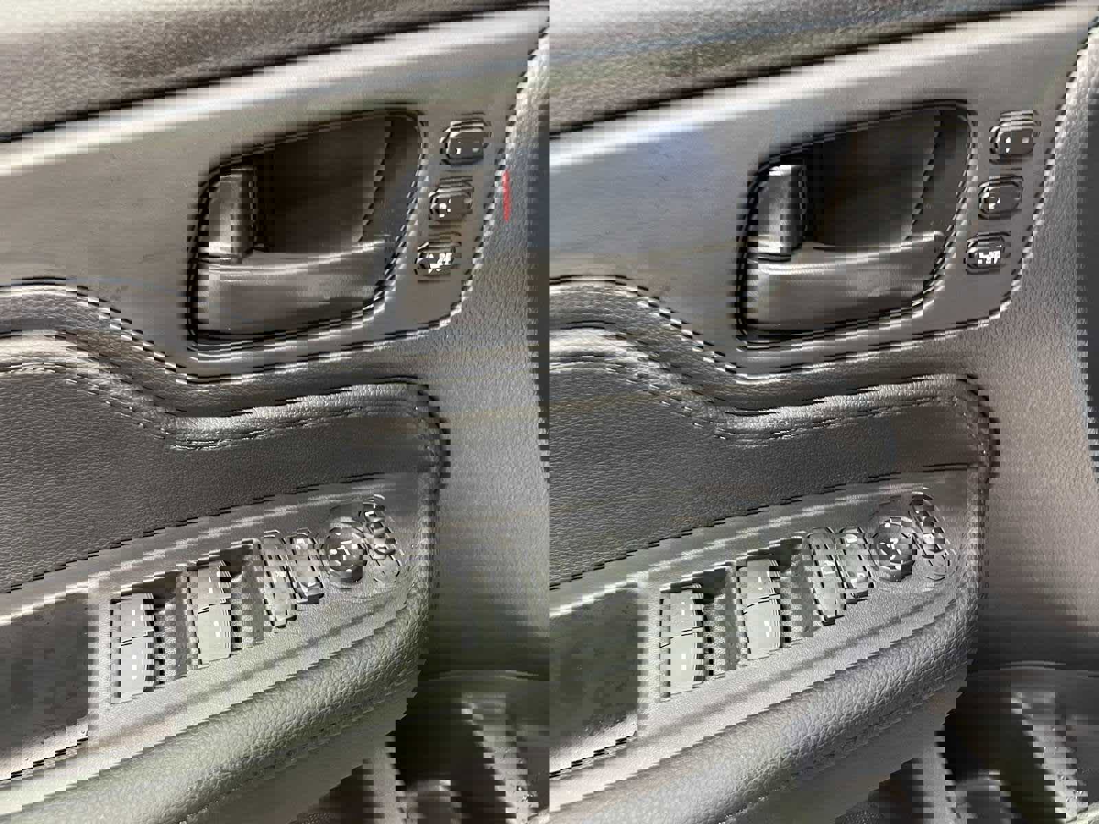 New 2026 Honda Odyssey EX-L image 13