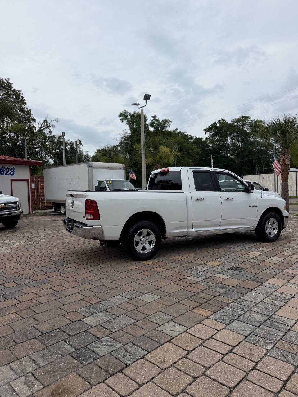 Used 2010 Dodge Ram 1500 Truck SLT w/ Luxury Group RWD image 5