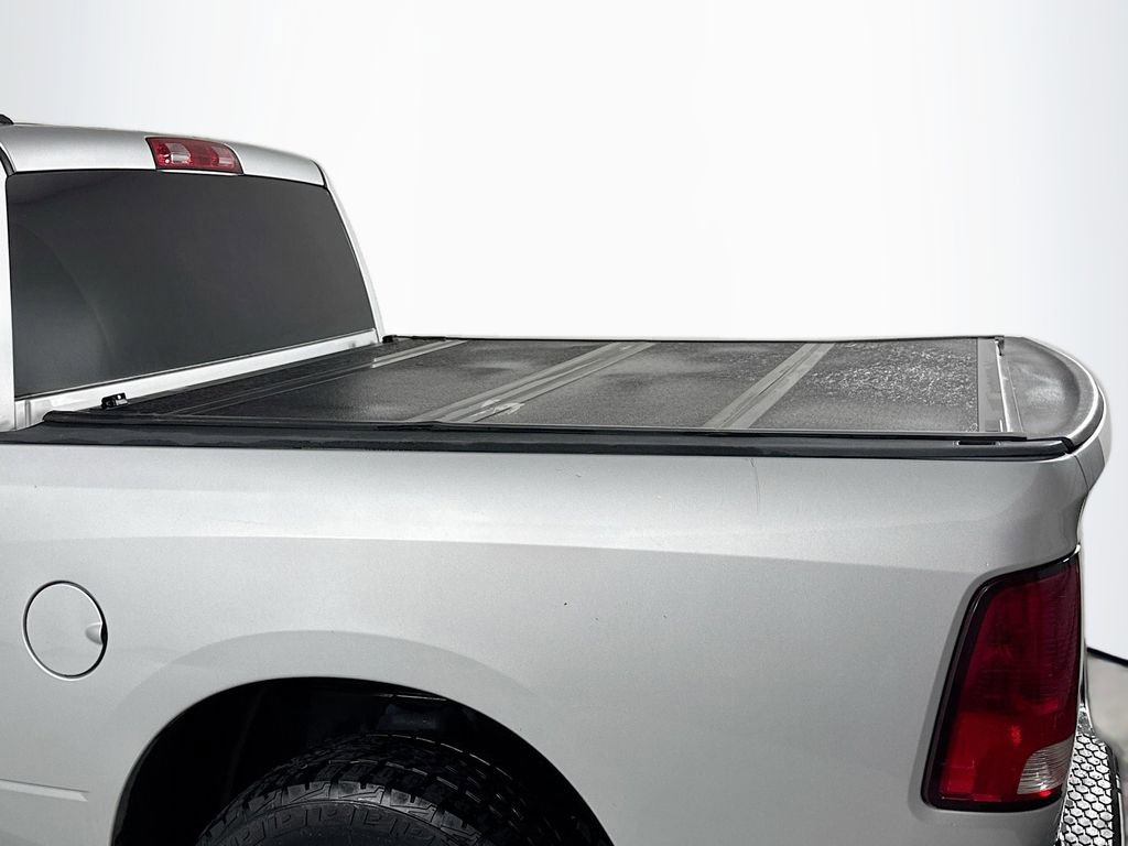 Used 2015 RAM 1500 Express image 10