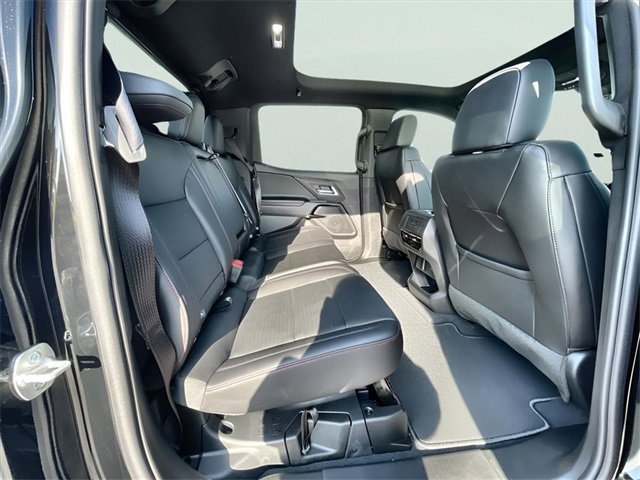 New 2025 Chevrolet Silverado EV RST image 28