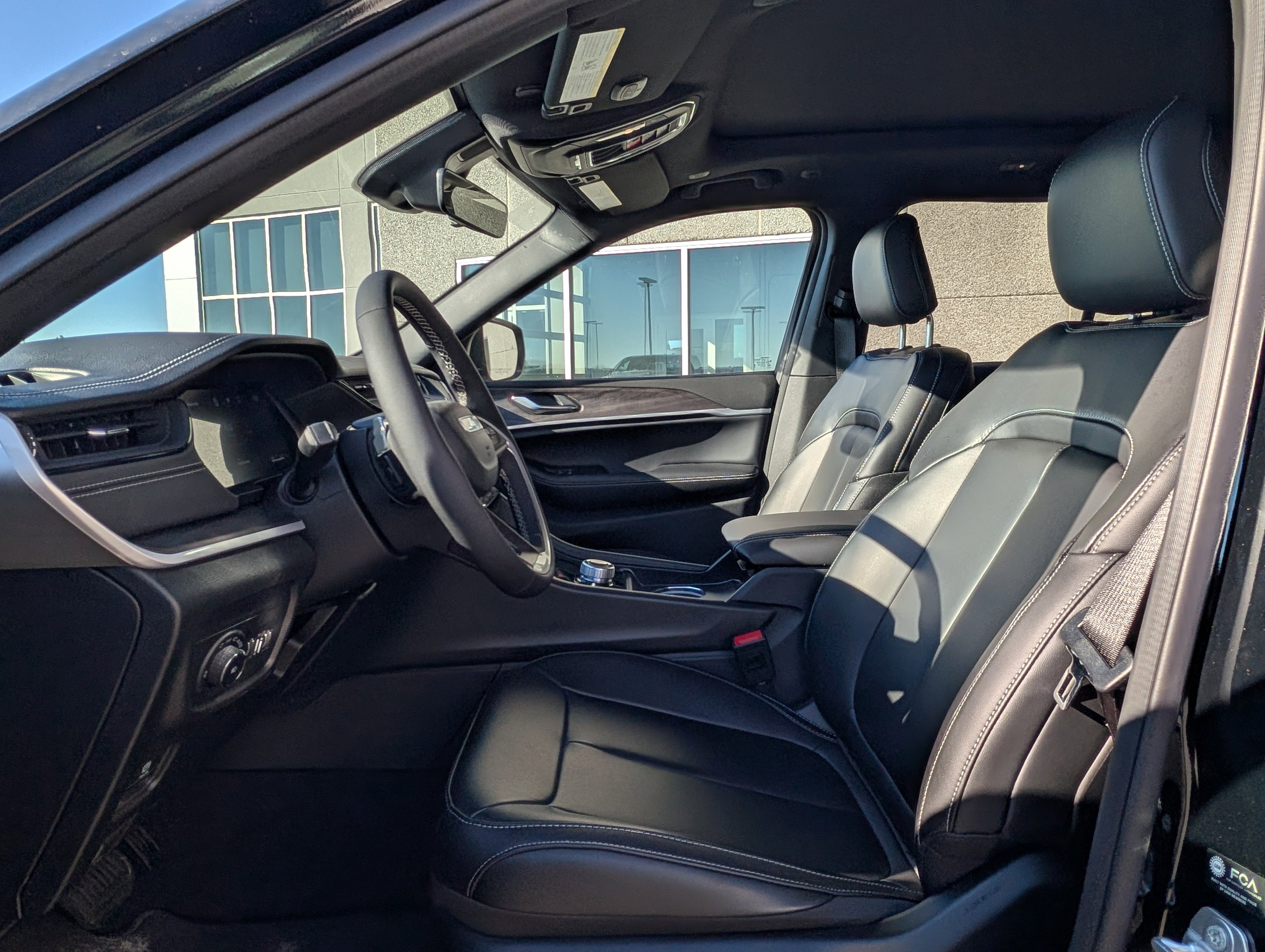 New 2026 Jeep Grand Cherokee Limited w/ Limited Altitude Package image 5