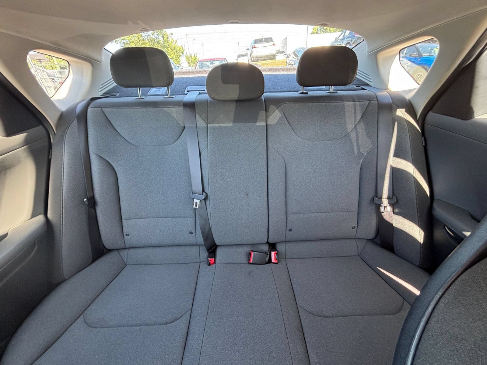 Used 2025 Kia K4 FWD image 38