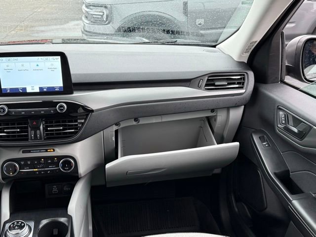 Certified 2024 Ford Escape Active AWD/4WD image 33