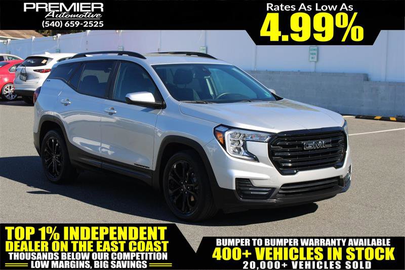 Used 2022 GMC Terrain SLE w/ Driver Convenience Package image 1