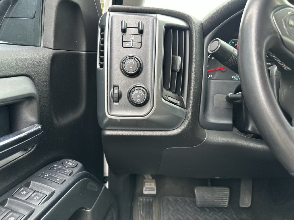 Certified 2016 Chevrolet Silverado 1500 LT w/ All Star Edition AWD/4WD image 17