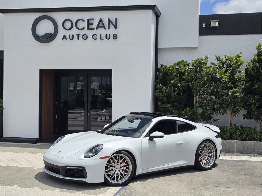 Used 2022 Porsche 911 Carrera RWD image 1