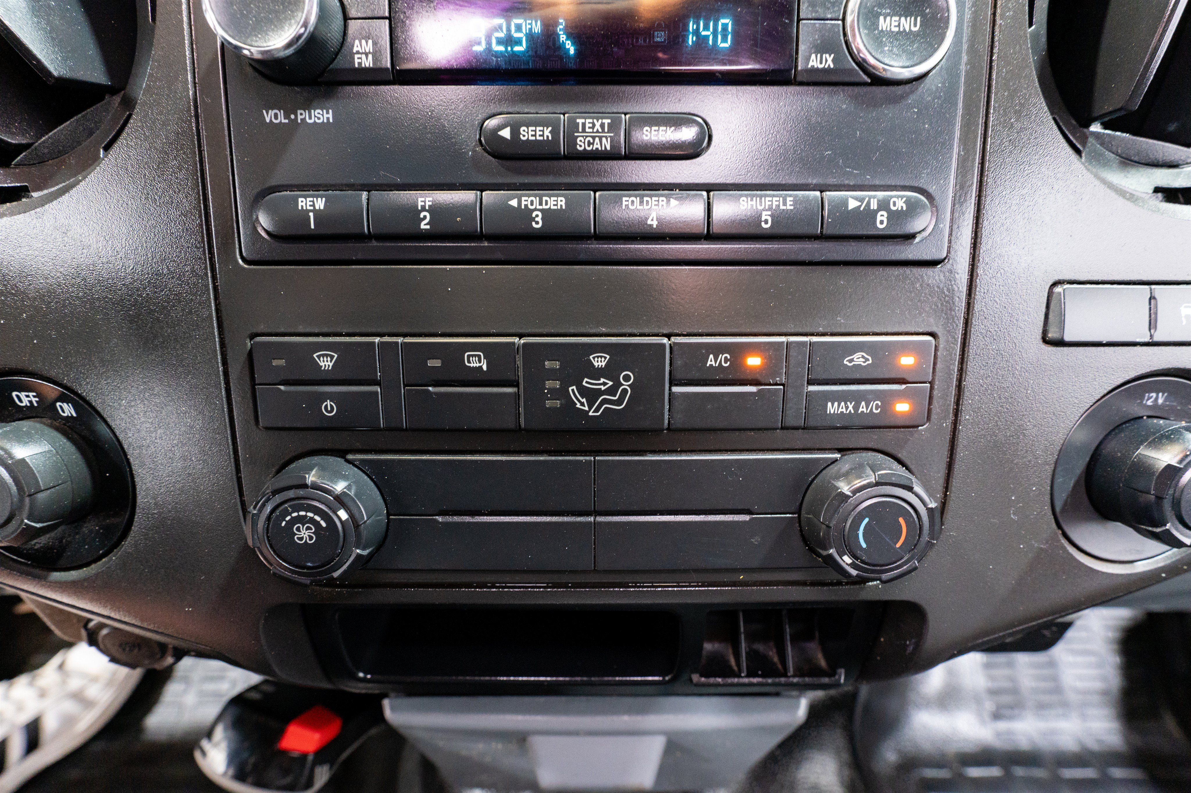 Used 2016 Ford F250 XL w/ Power Equipment Group RWD image 18
