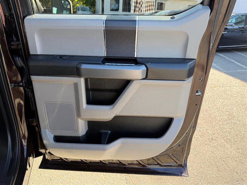 Used 2019 Ford F150 XLT image 36