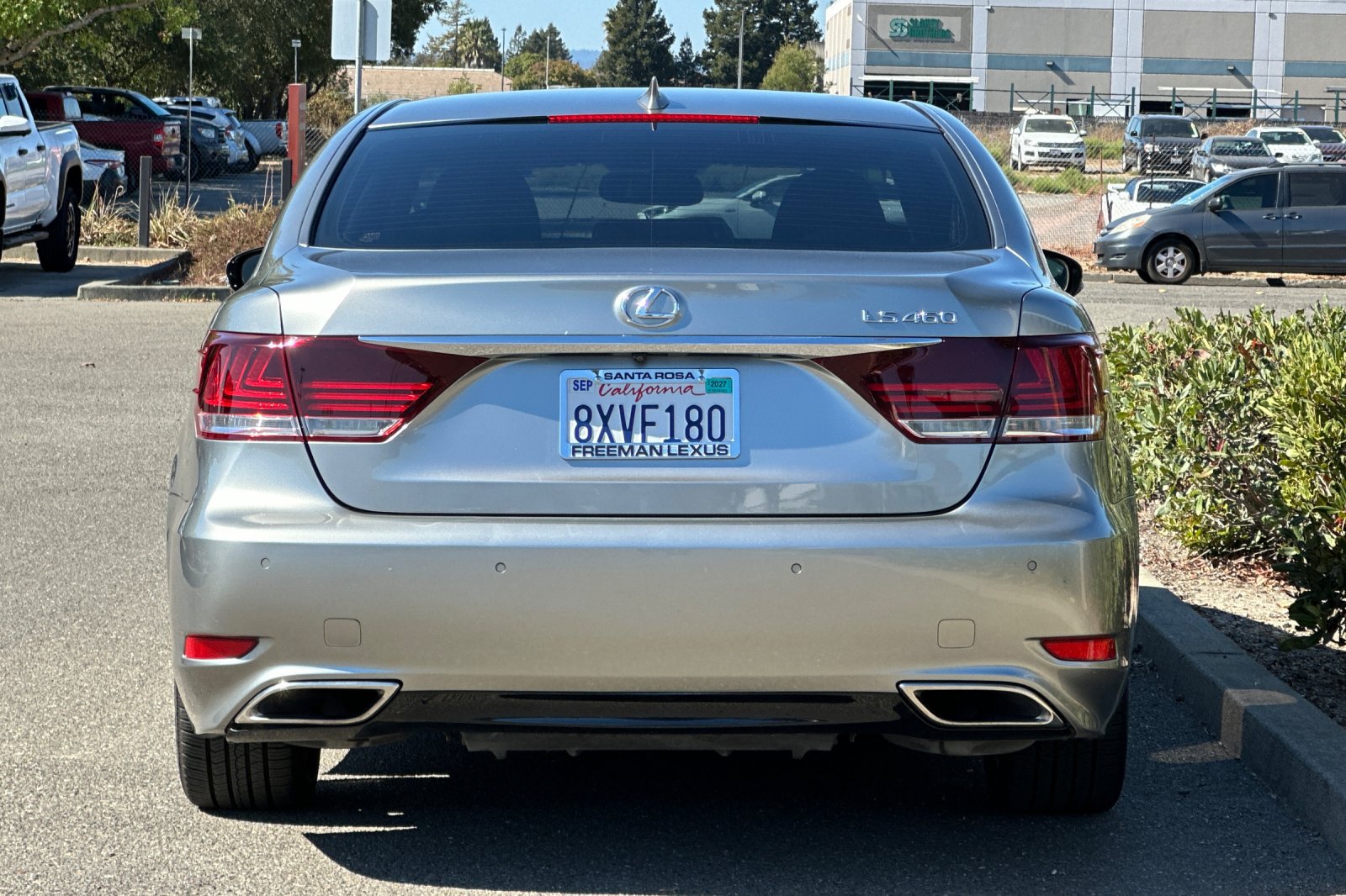 Used 2016 Lexus LS 460 w/ Comfort Package RWD image 5