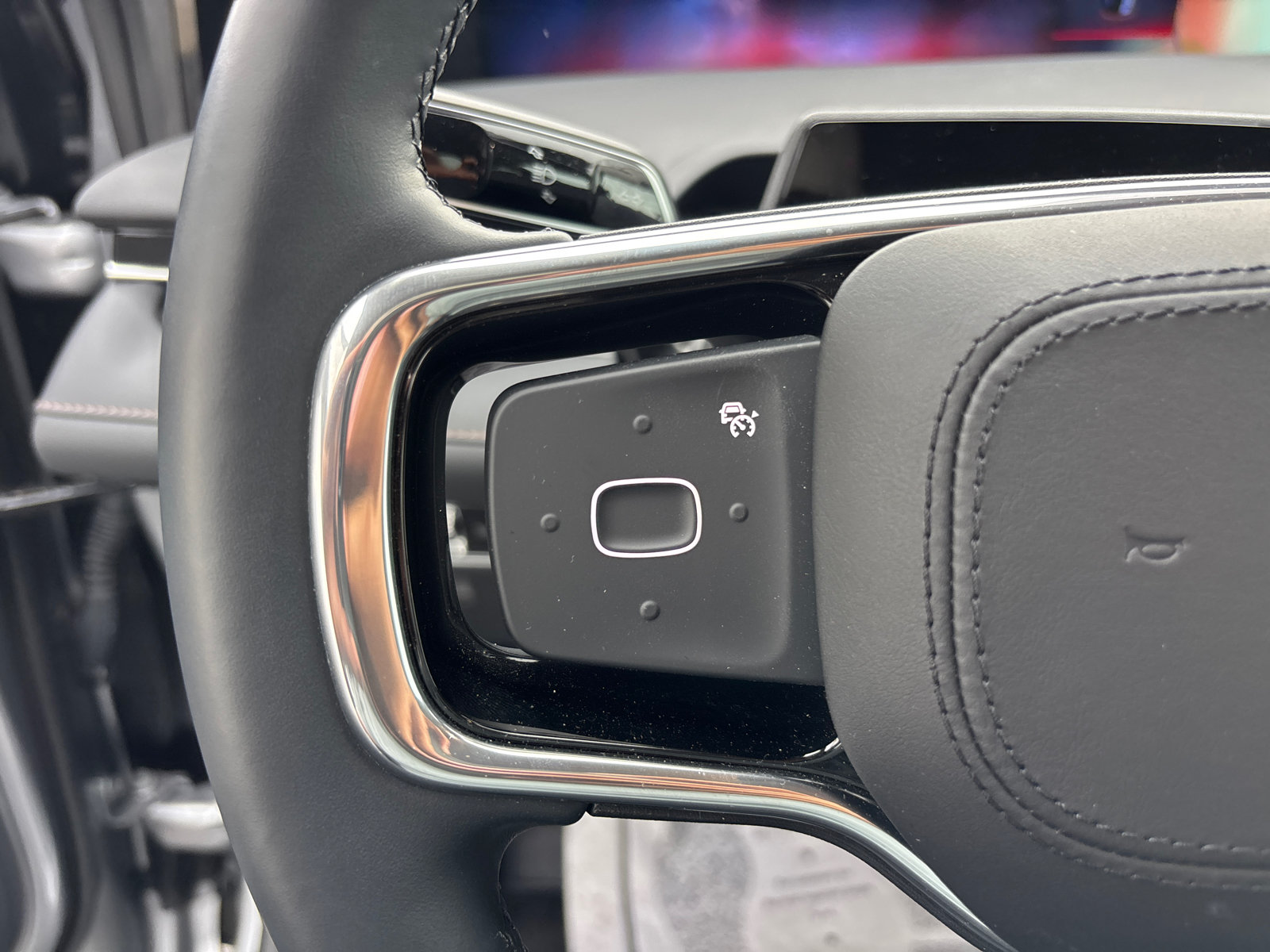 New 2026 Lincoln Nautilus Premier AWD/4WD image 16