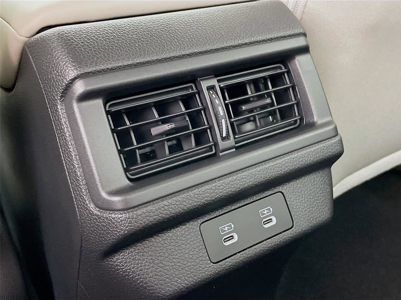 New 2025 Honda Accord SE image 18