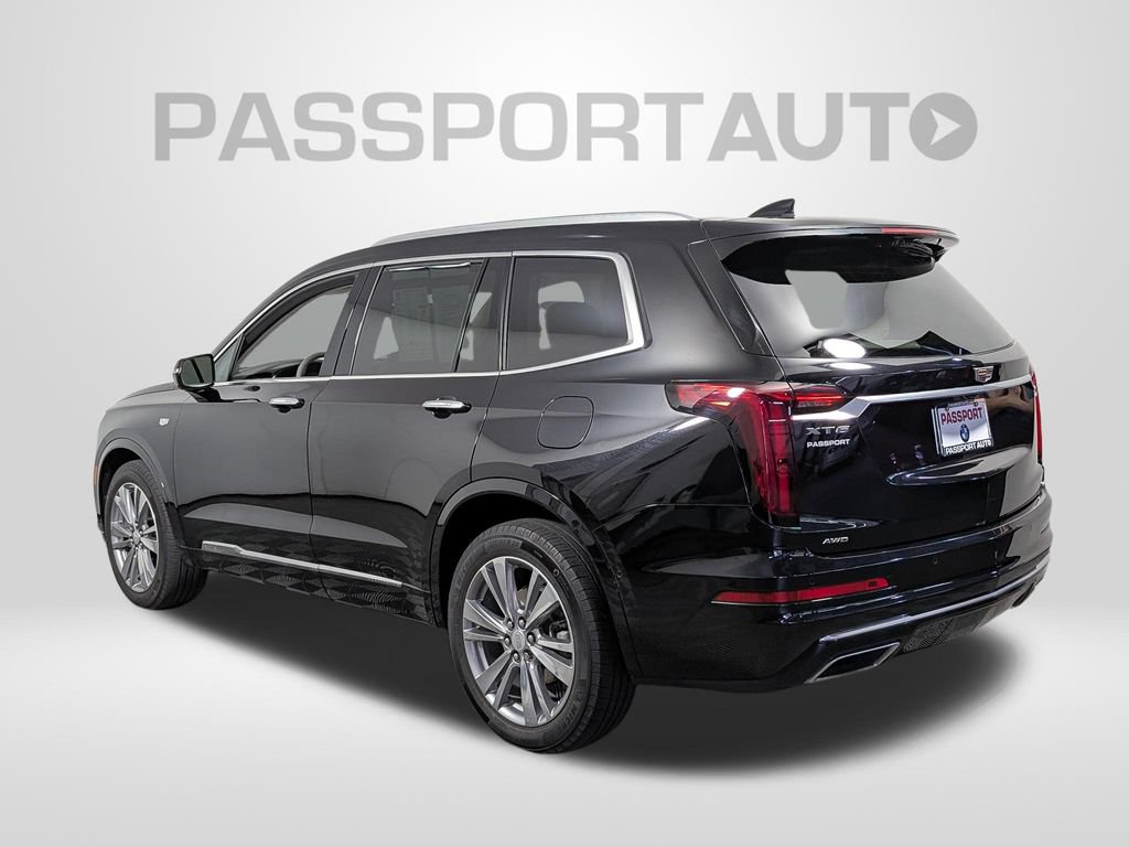 Used 2023 Cadillac XT6 Premium Luxury w/ Technology Package AWD/4WD image 3