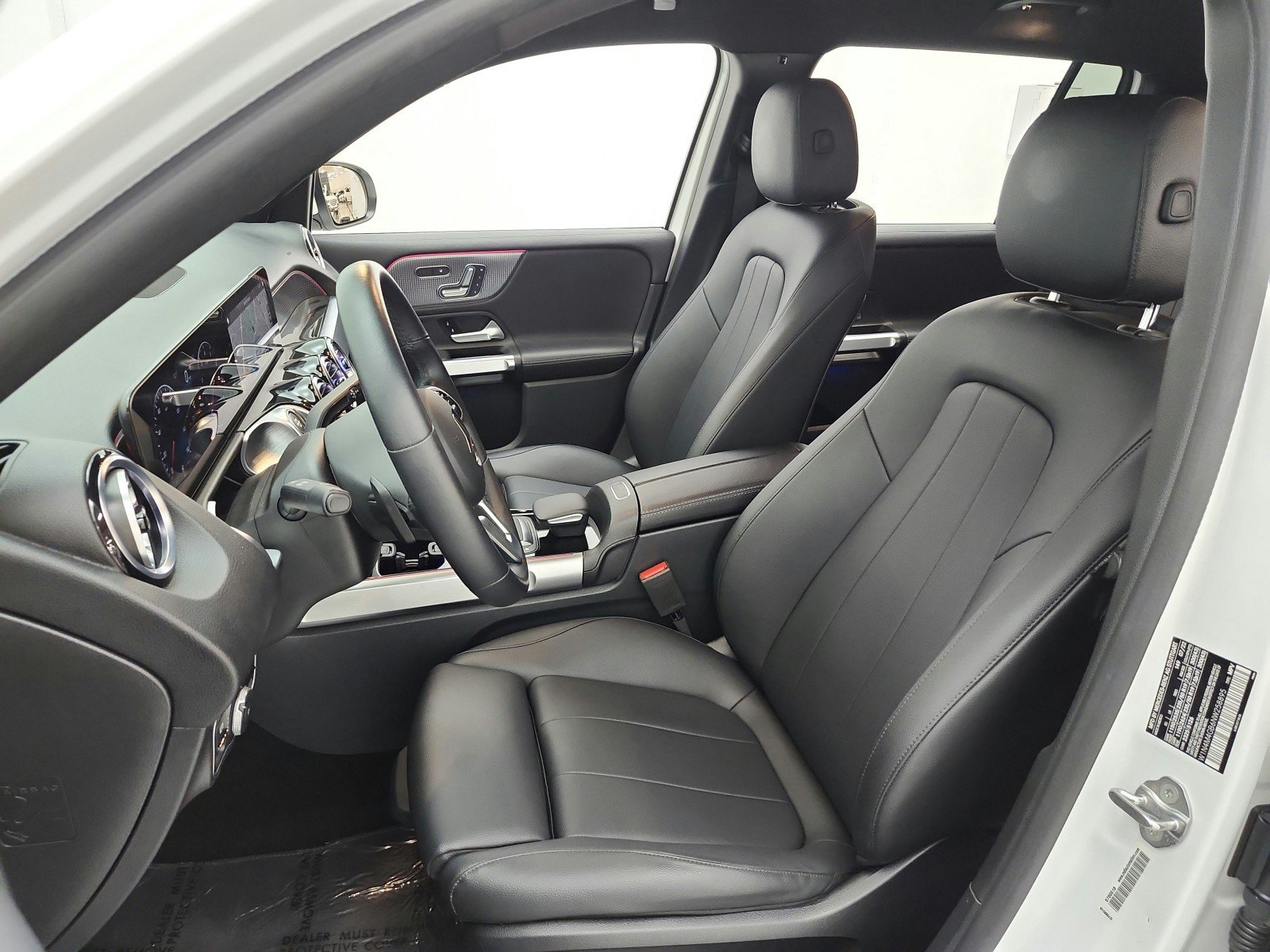 Used 2022 Mercedes-Benz GLB 250 image 15