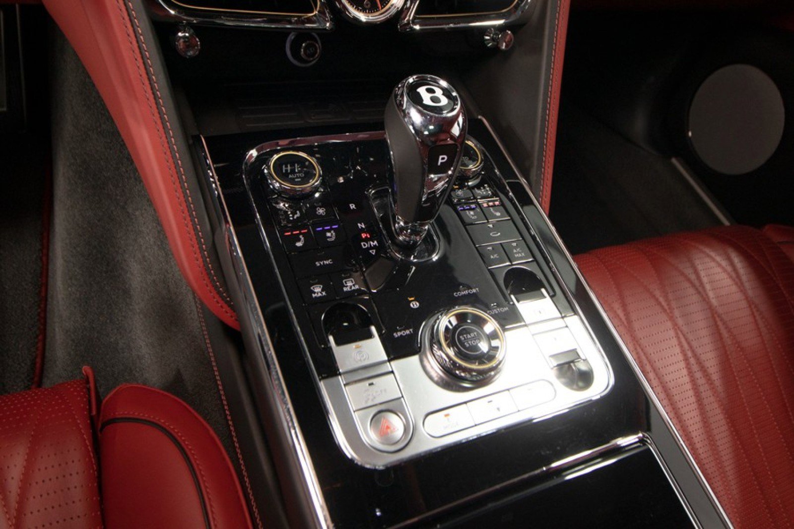 Used 2023 Bentley Flying Spur Flying Spur image 33