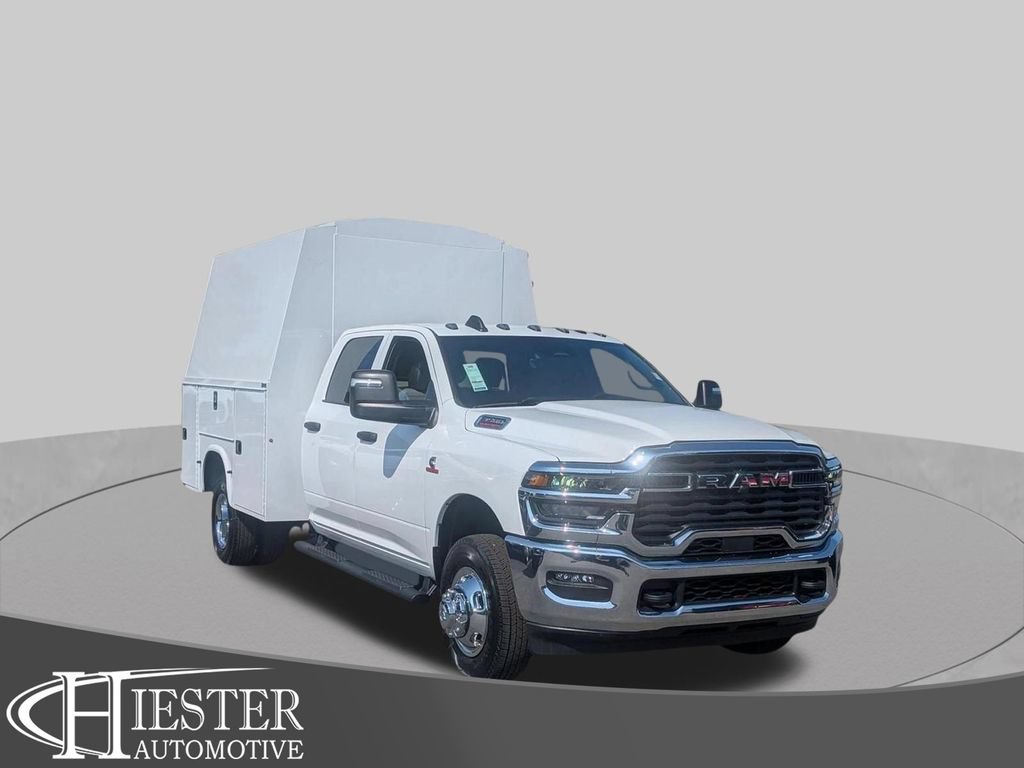 New 2026 RAM 3500 Tradesman w/ Chrome Appearance Group A AWD/4WD 360° Tour