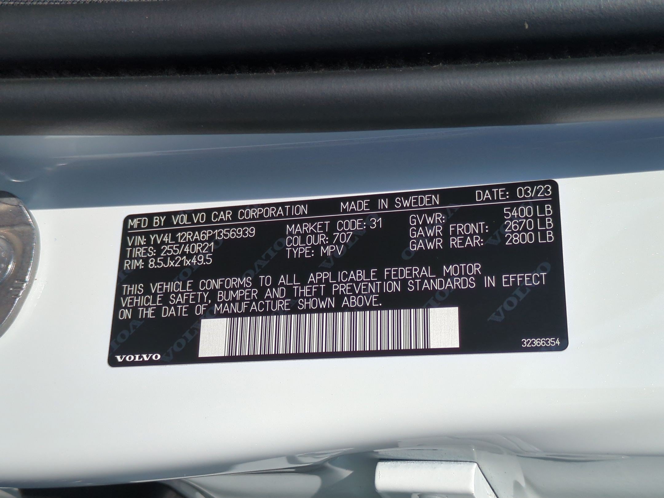 Used 2023 Volvo XC60 B5 Ultimate w/ Climate Package AWD/4WD image 39