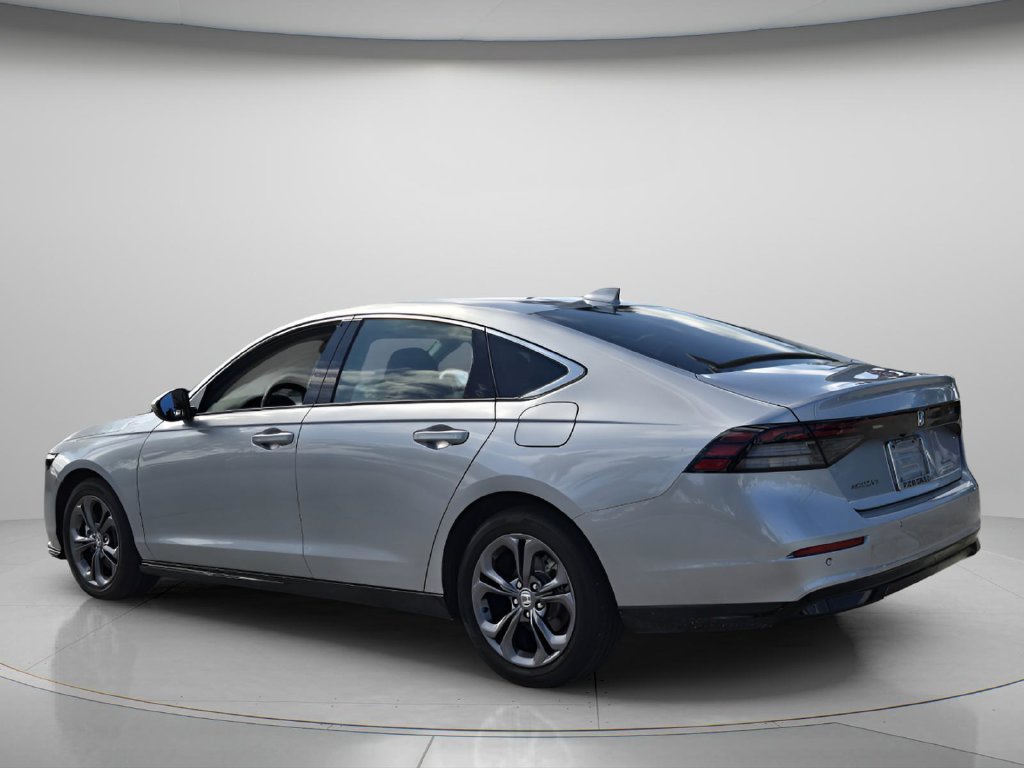 Certified 2025 Honda Accord EX-L image 6