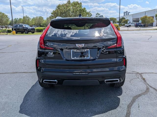 Used 2025 Cadillac XT4 Premium Luxury FWD image 4